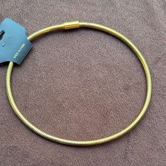 Gold Coil Necklace 19” - Picture 3 of 8